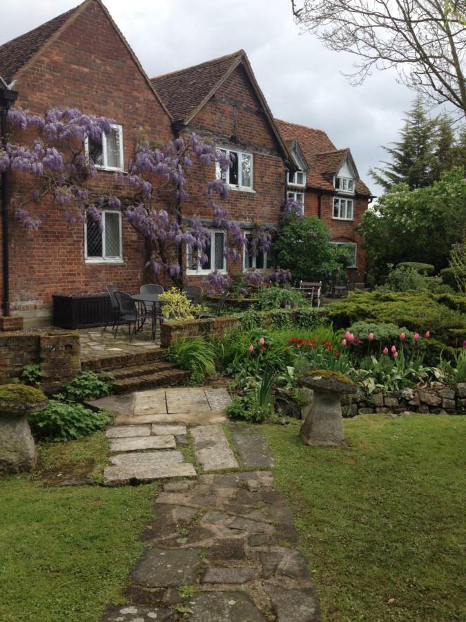 The Old Farmhouse Windsor Bagian luar foto